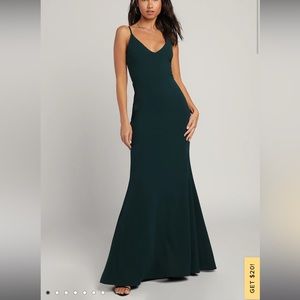 Lulus forest green maxi dress size XS worn once